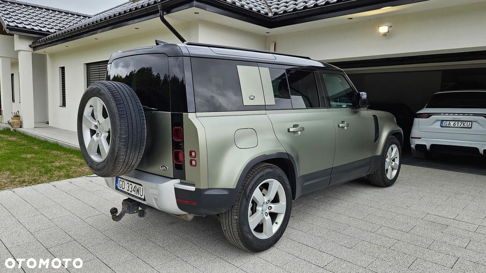 Land Rover Defender - 6