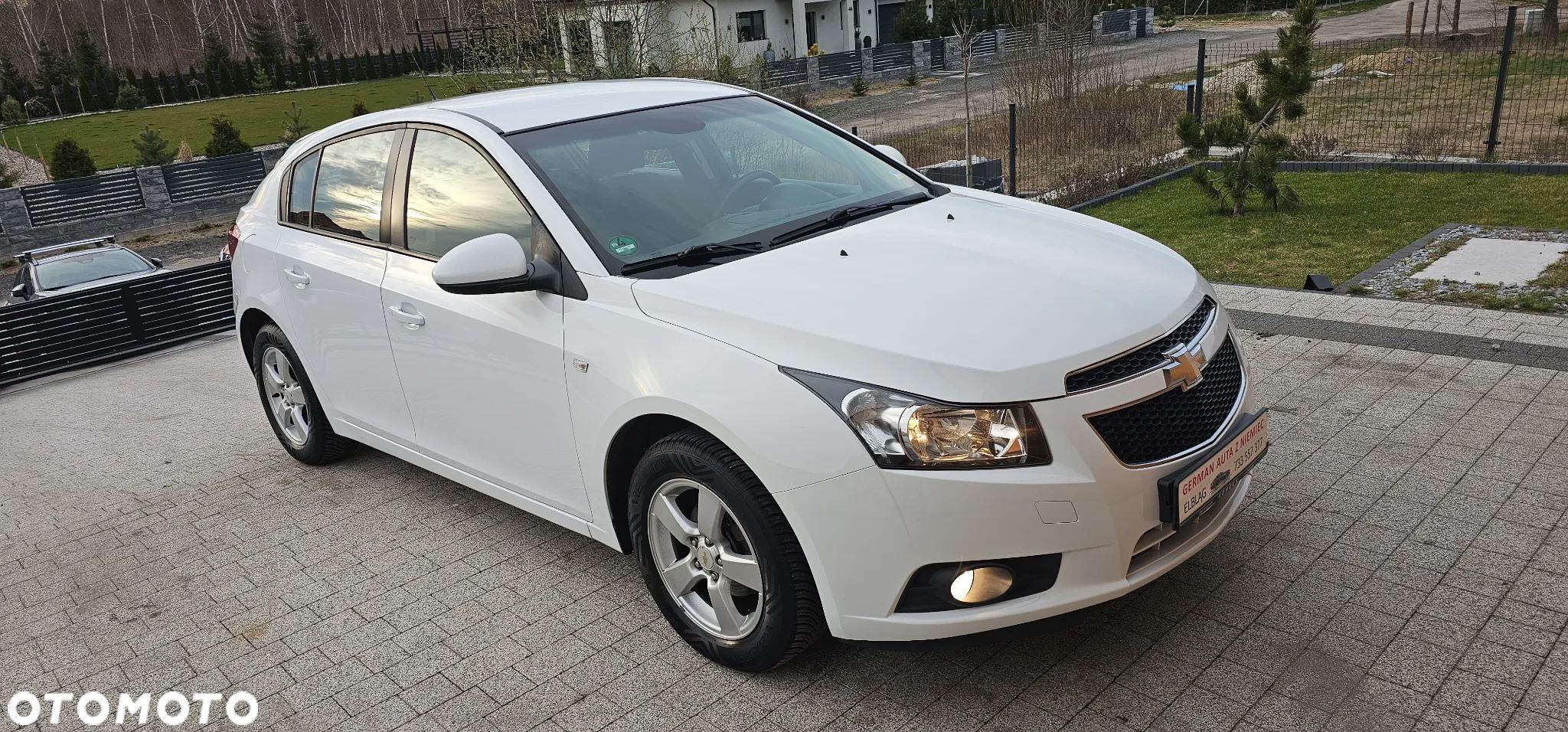 Chevrolet Cruze 1.6 LS+ - 1