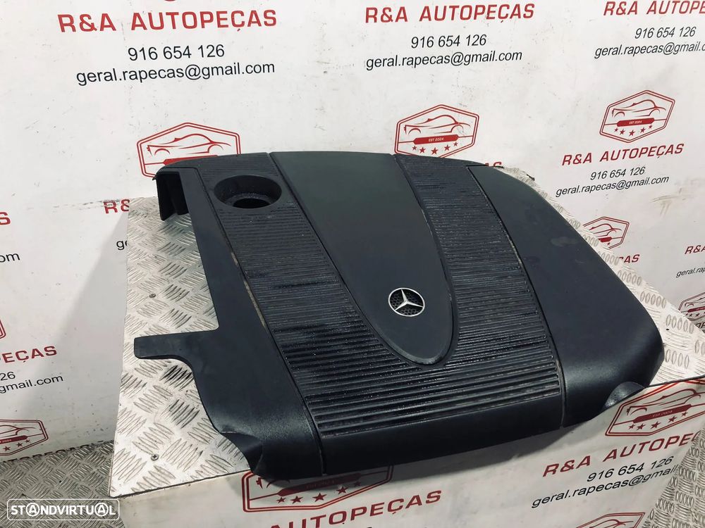 Tampa de Motor Mercedes Class A W203 W2096460102367 AO460102367B Original - 2