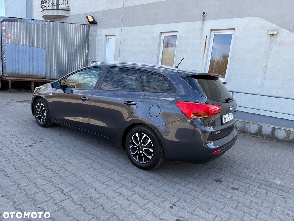Kia Ceed 1.4 CRDi M - 24
