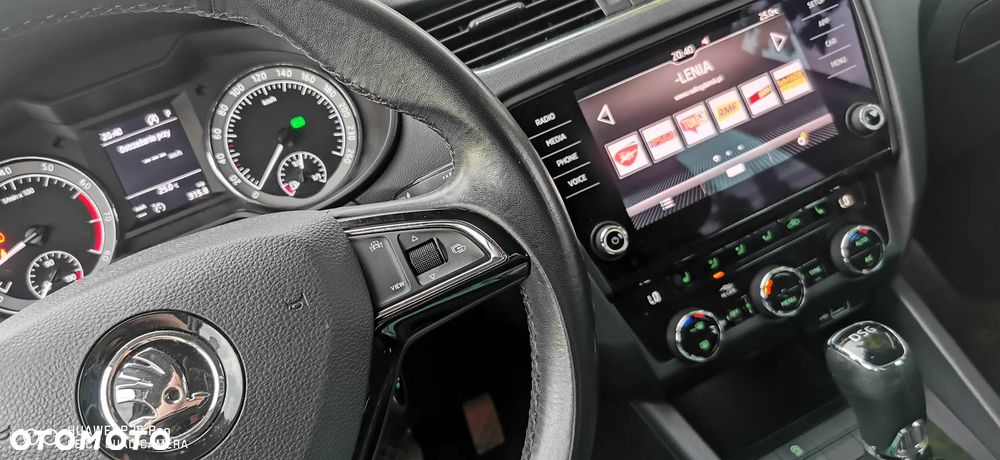 Skoda Octavia 1.5 TSI ACT Style DSG - 23