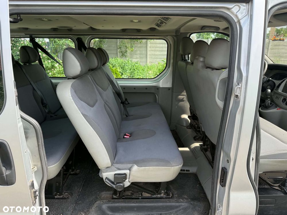 Opel Vivaro Tour - 7