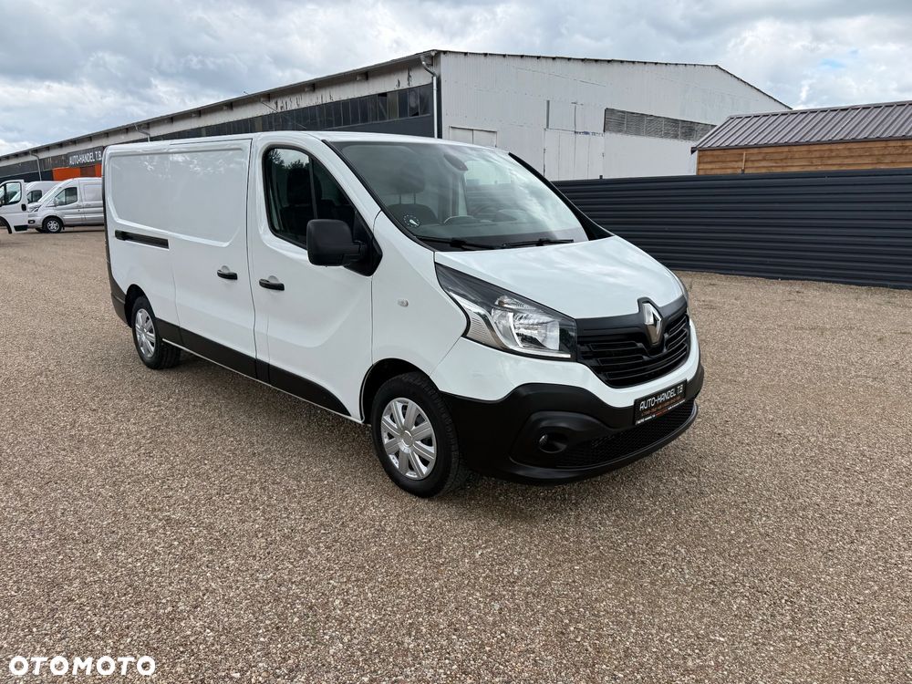 Renault Trafic - 13