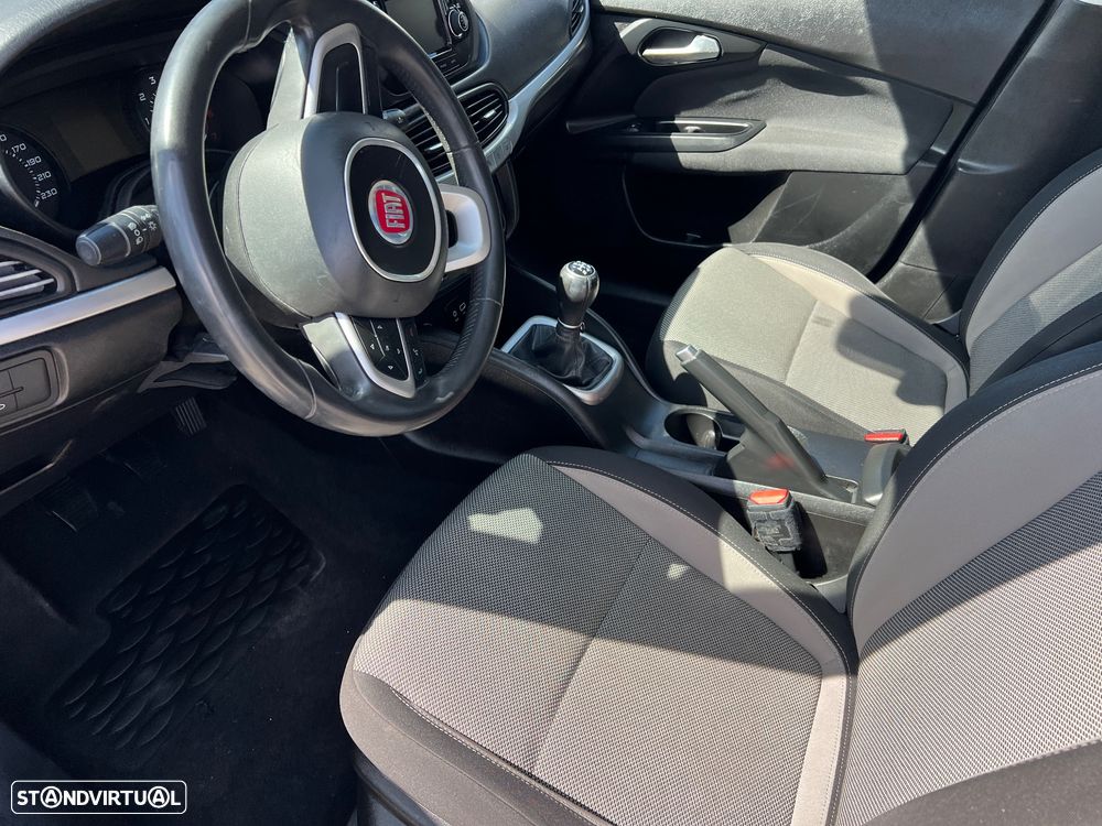 Fiat Tipo 1.3 M-Jet Lounge - 42