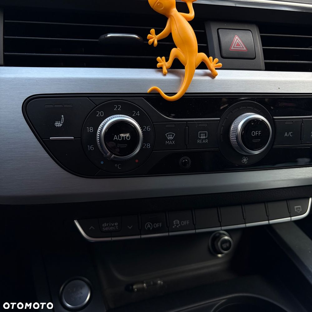 Audi A4 Avant 2.0 TDI S tronic quattro sport - 11