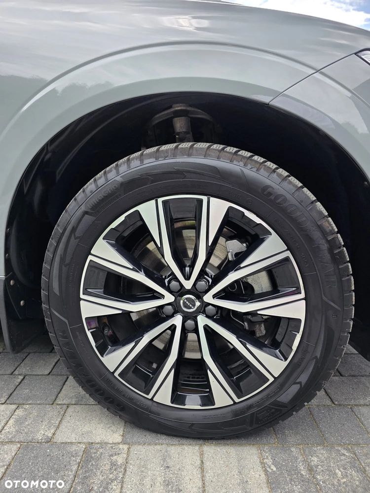 Volvo XC 60 B4 B Plus Dark - 14