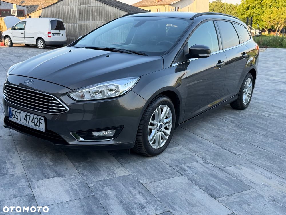Ford Focus 1.0 EcoBoost Titanium - 25