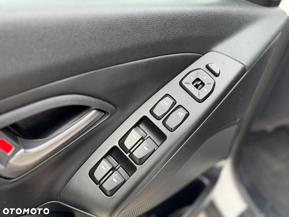 Hyundai ix35 1.6 GDI Premium 2WD - 18