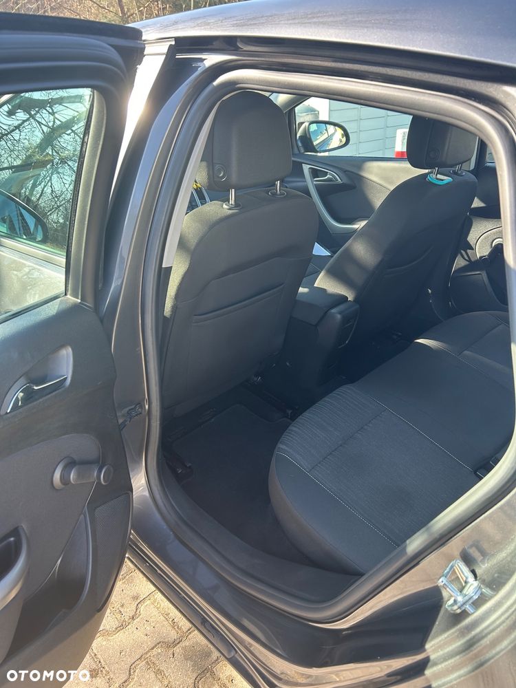 Opel Astra - 8
