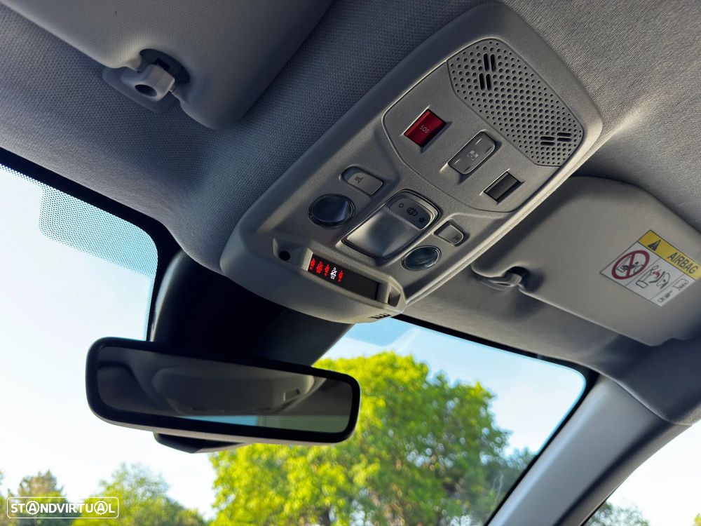 Citroën e-C4 X MAX - 23