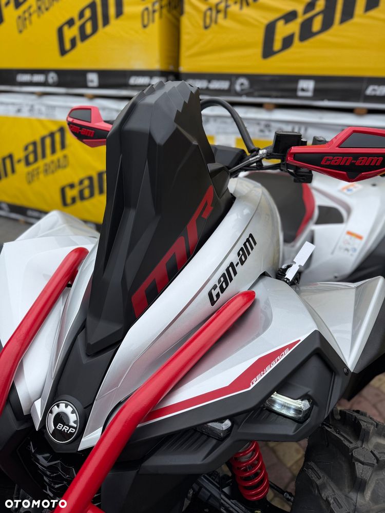Can-Am Renegade - 11