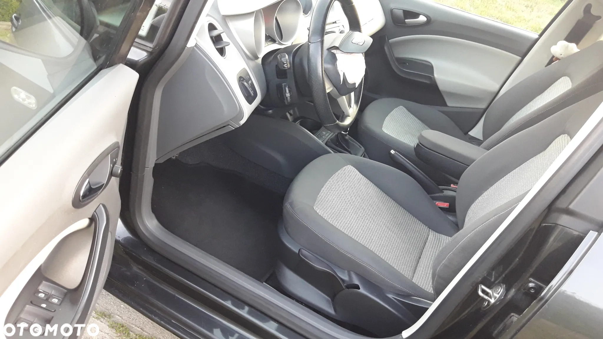 Seat Ibiza 1.6 16V Style - 9