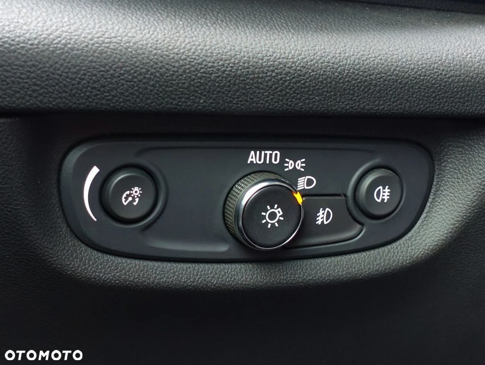 Opel Insignia 2.0 Automatik Business Edition - 16