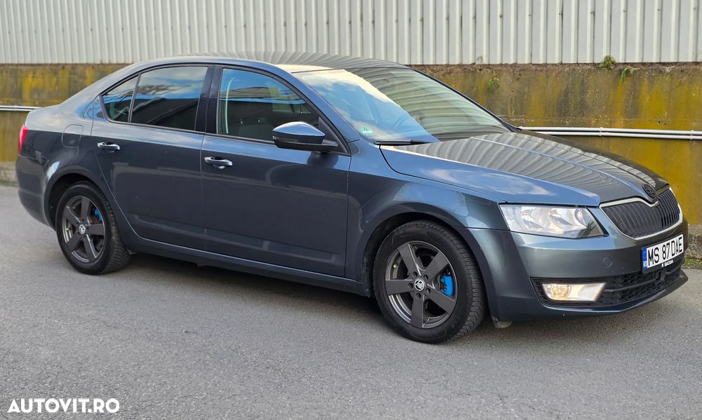 Skoda Octavia 1.2 TSI DSG Ambition - 9