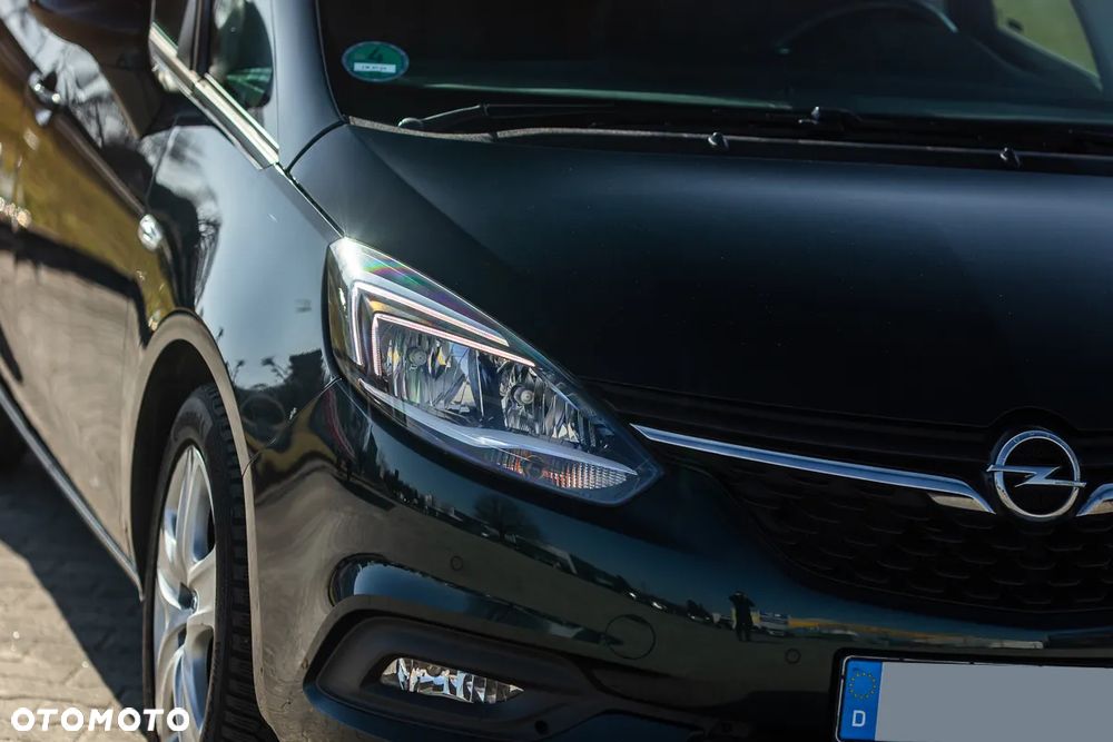Opel Zafira 2.0 CDTI Cosmo - 10