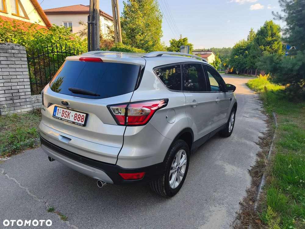 Ford Kuga 2.0 TDCi 4x4 Titanium - 20