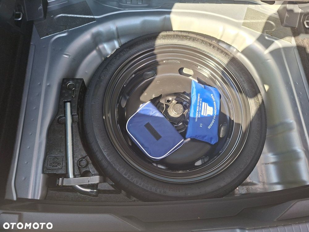 Volkswagen T-Roc - 15