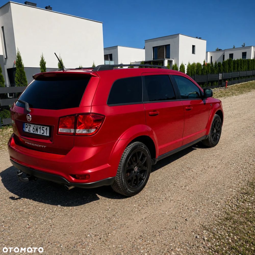 Fiat Freemont 2.0 Multijet Black Code AWD - 2