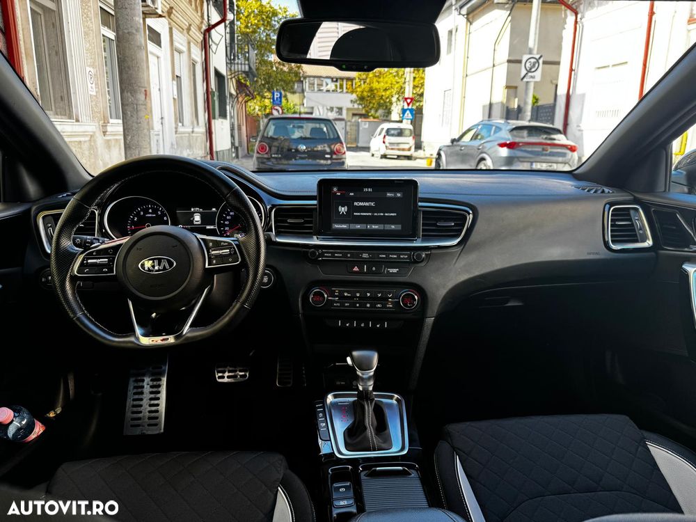 Kia Ceed 1.4 T-GDI 7DCT GT Line - 4