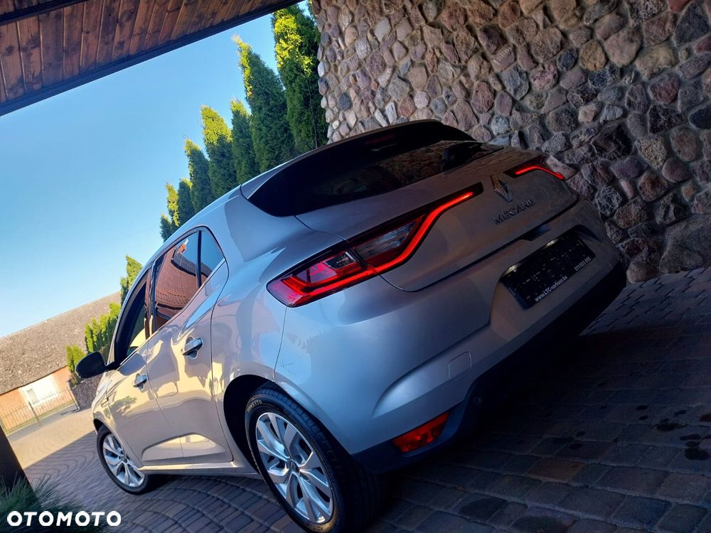 Renault Megane - 11