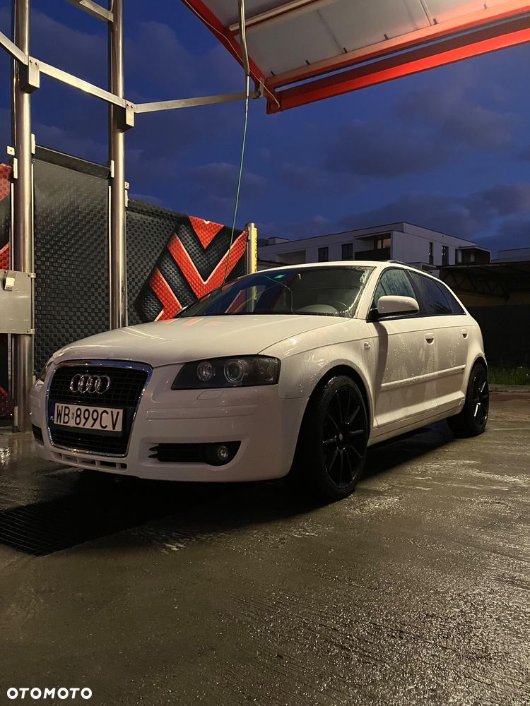 Audi A3 Sportback - 3