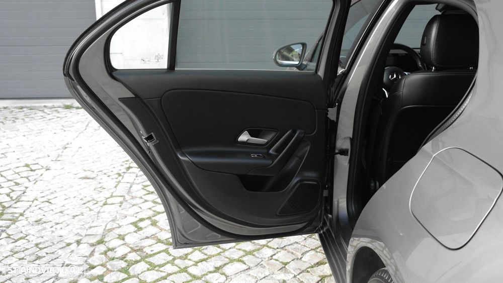 Mercedes-Benz A 180 d Progressive - 21