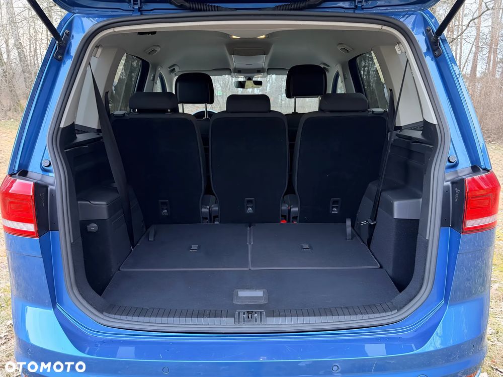 Volkswagen Touran 1.4 TSI BMT Comfortline - 17