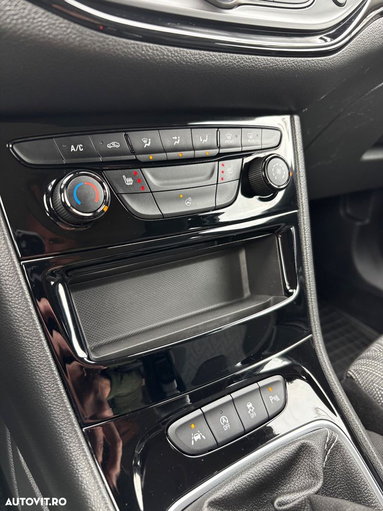 Opel Astra 1.2 Turbo Start/Stop Edition - 21