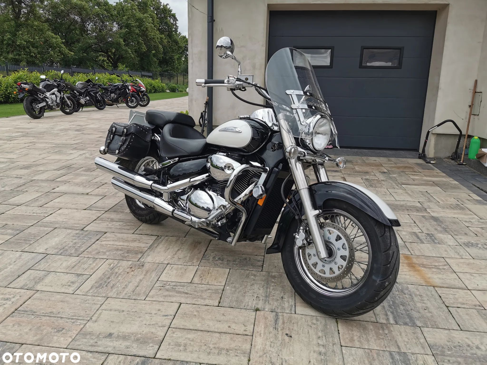 Suzuki VL 800 Volusia - 1