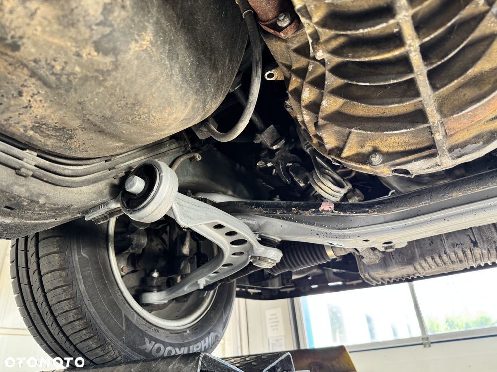 BMW Seria 3 318is - 19