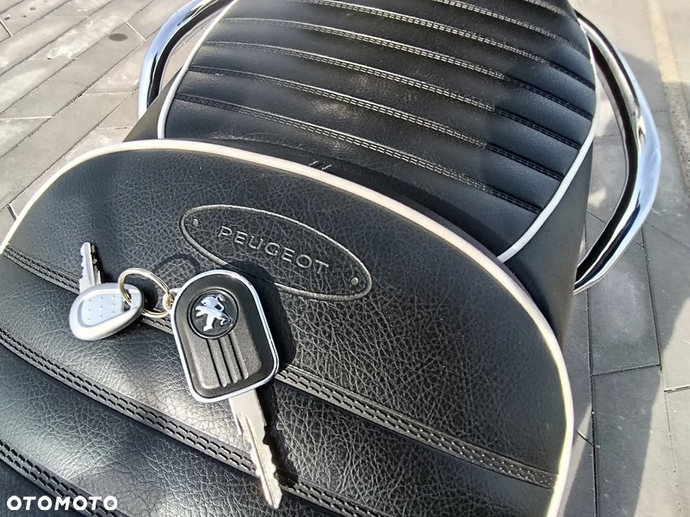 Peugeot Django - 2