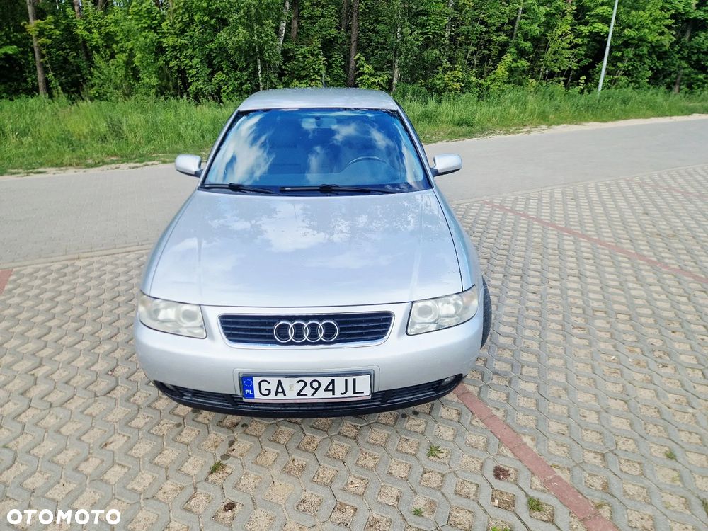 Audi A3 3-drzwiowe 1.6 S Line Sportpaket plus - 15