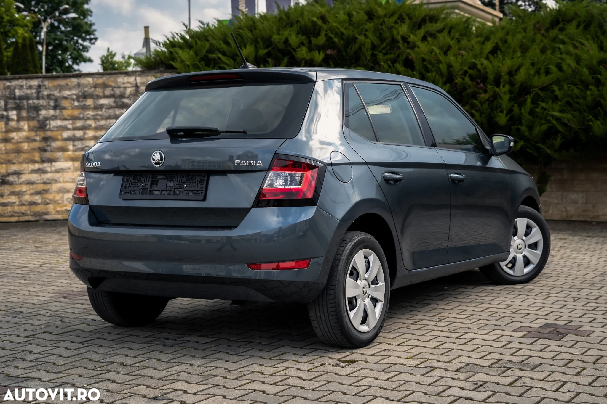 Skoda Fabia - 4