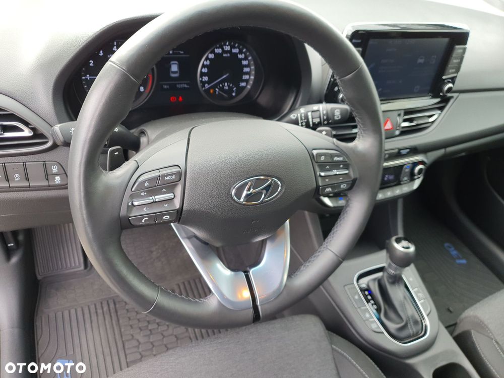 Hyundai i30 1.0 T-GDI Smart DCT - 12