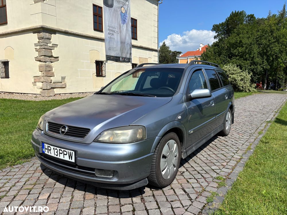 Opel Astra 1.7 CDTi Enjoy - 1