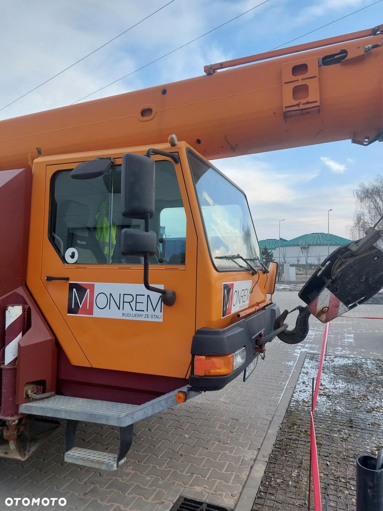 Liebherr LTM 1030-2.1 - 2