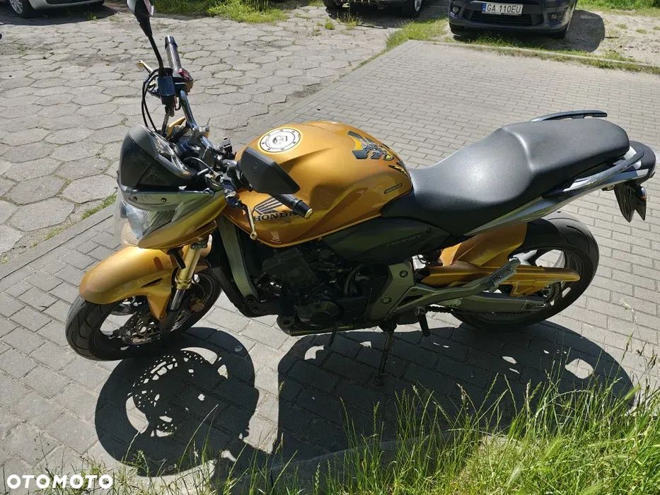 Honda Hornet - 1