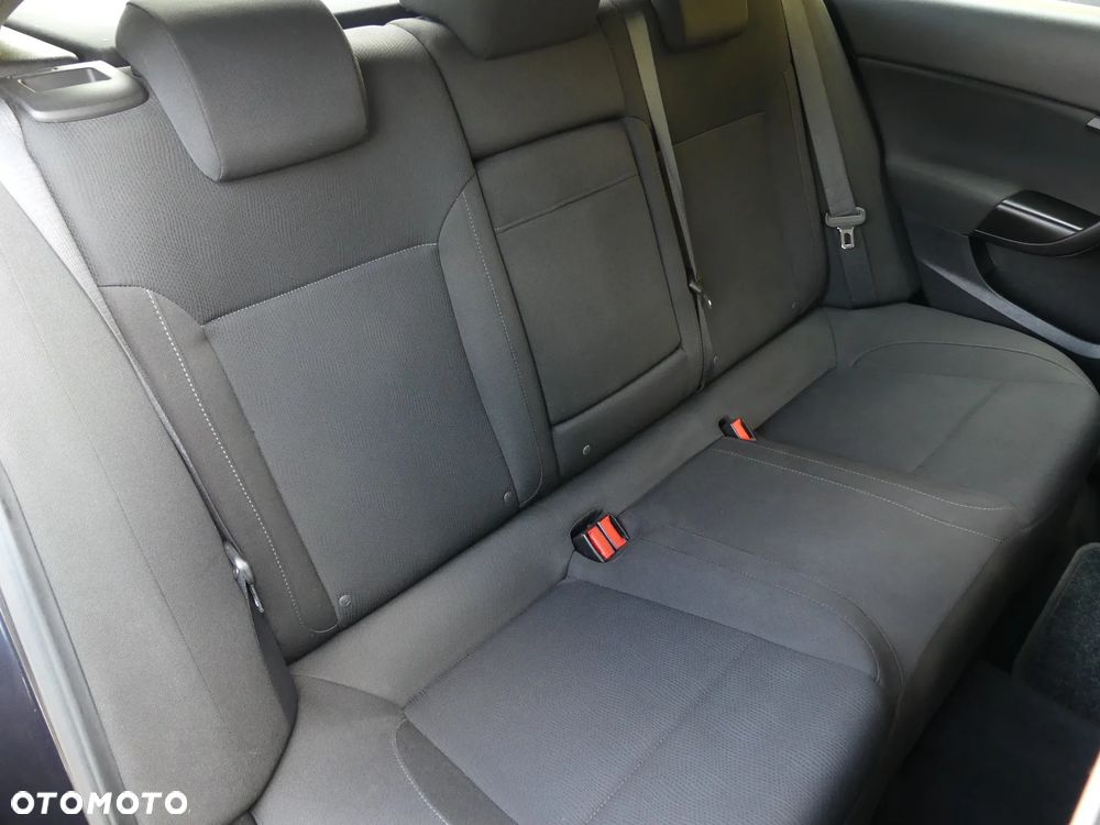 Opel Insignia 1.6 Turbo Cosmo - 12