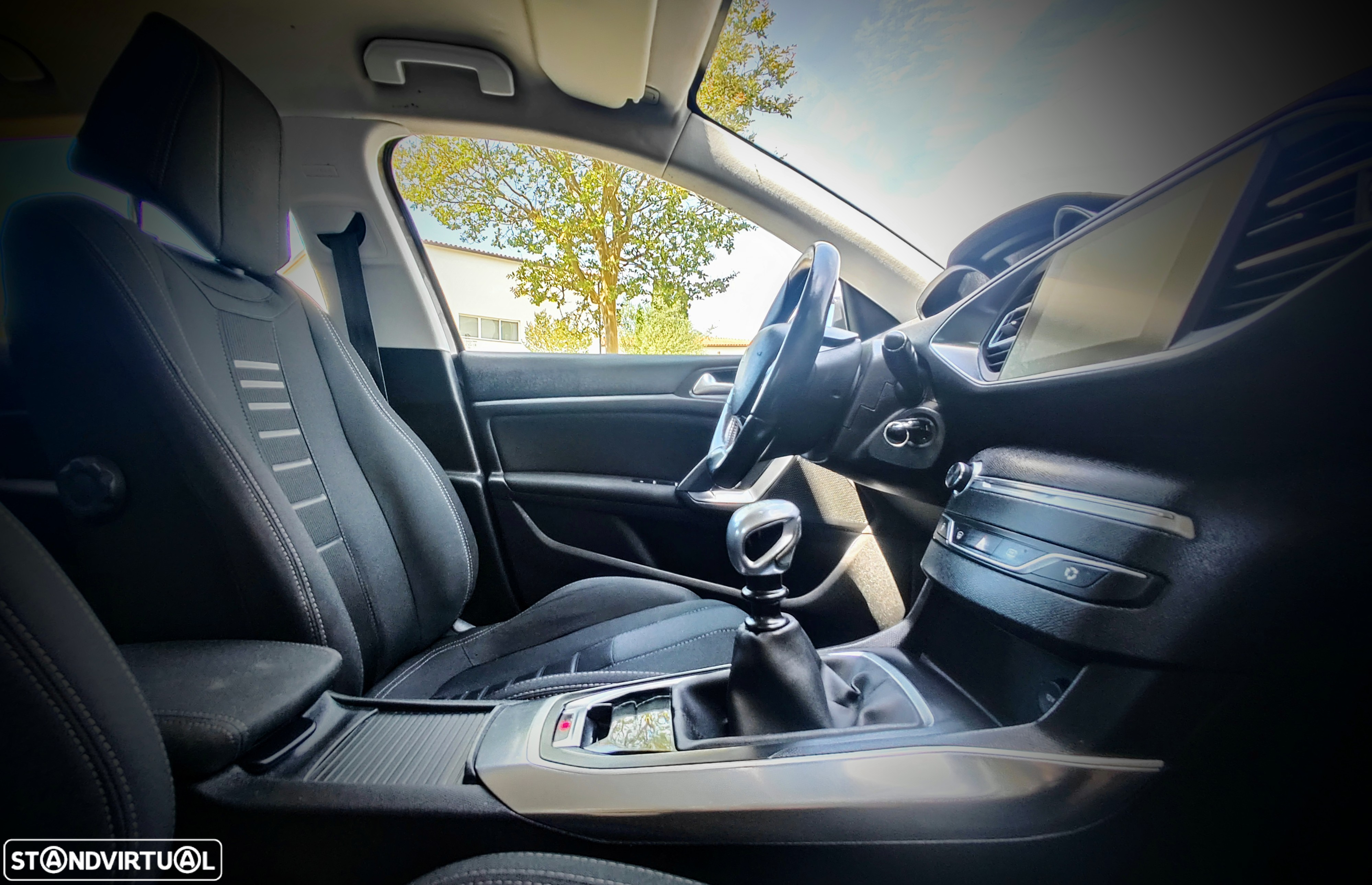 Peugeot 308 1.2 PureTech Allure Full LED - 12