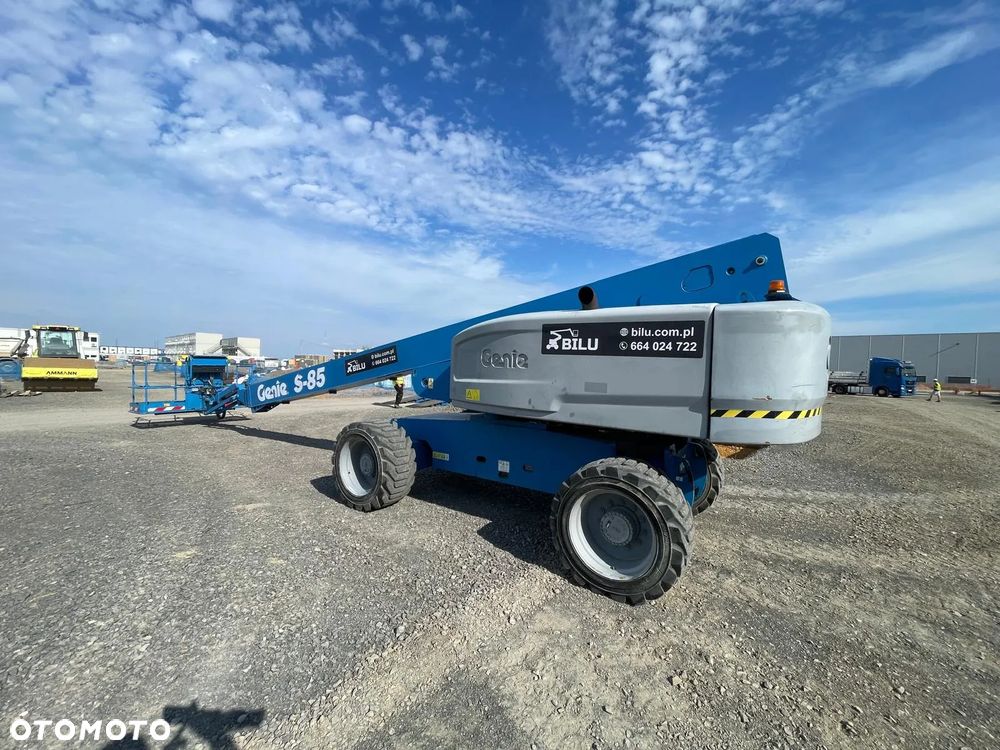 Genie S-85 - 2