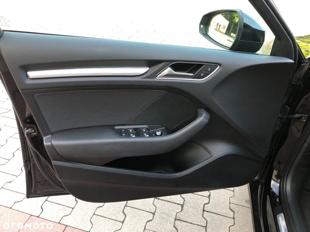 Audi A3 Sportback 1.5 TFSI cylinder on demand S tronic sport - 19