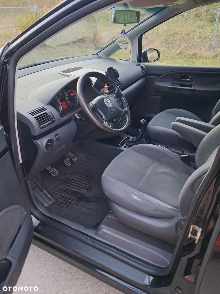 Volkswagen Sharan 2.0 Comfortline - 5