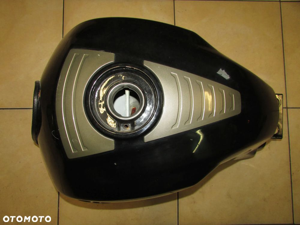 ZONTES G1 125 scrambler zbiornik paliwa bak uszkodzony - 2