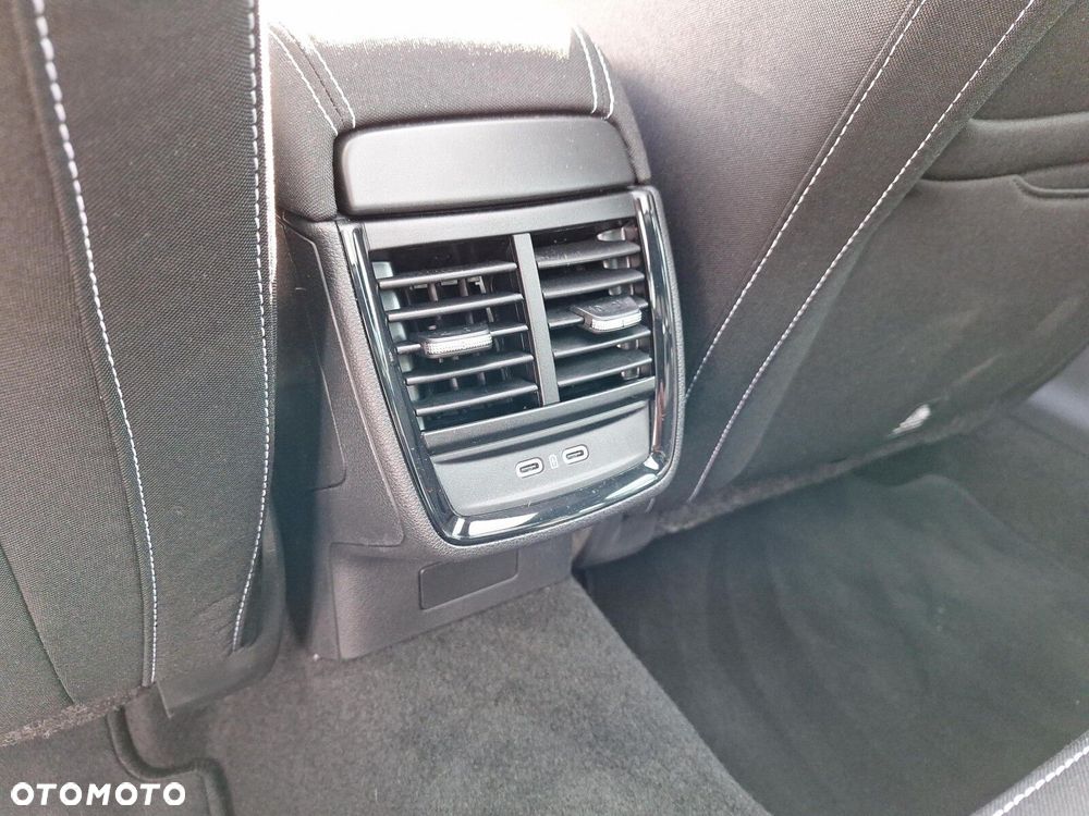 Skoda Scala 1.0 TSI Monte Carlo DSG - 33