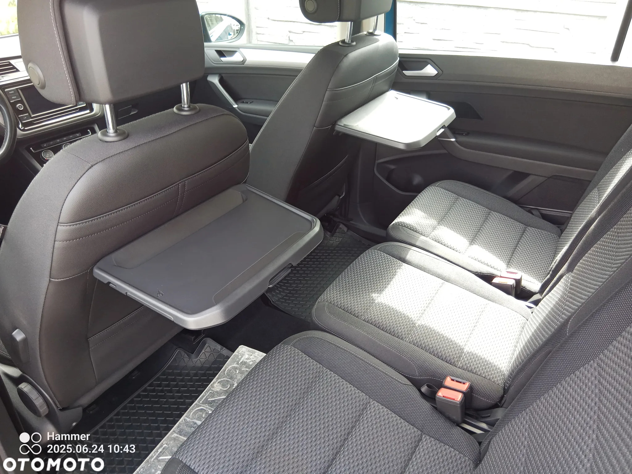 Volkswagen Touran 1.2 TSI BMT Comfortline - 10