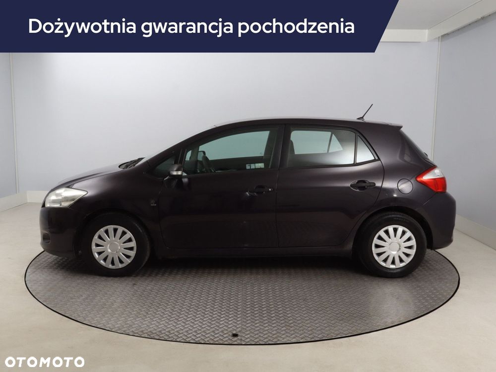 Toyota Auris - 4