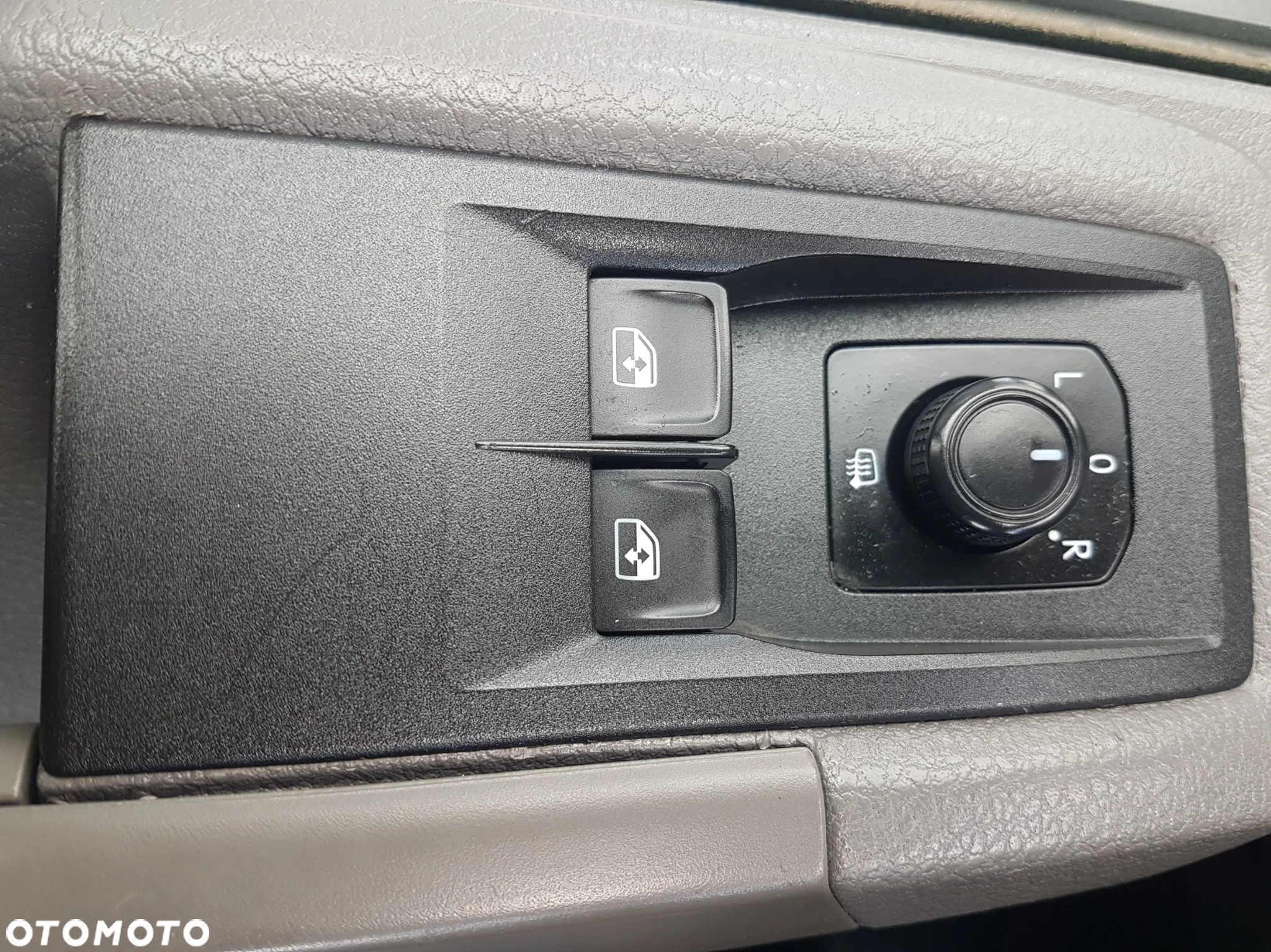 Volkswagen CRAFTER 8 EP KONTENER 4,10x2,15x2,32 KLIMA 2,0 TDI KRAJOWY DMC 3500 KG - 9