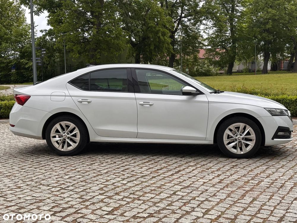 Skoda Octavia 2.0 TDI Ambition DSG - 8
