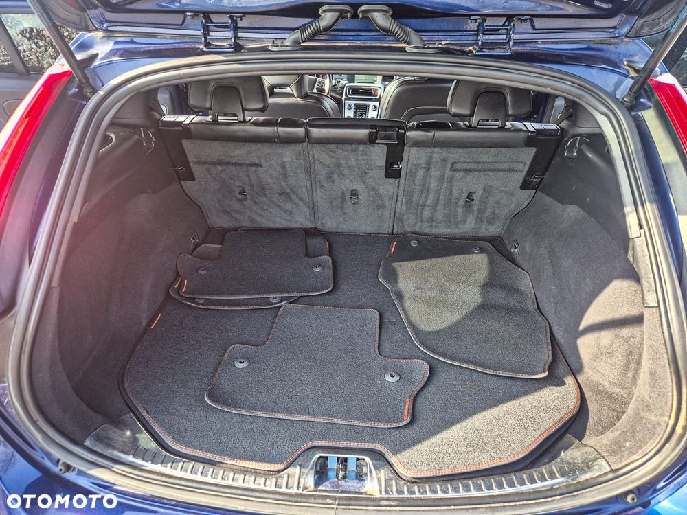 Volvo V60 D3 Geartronic Ocean Race - 16