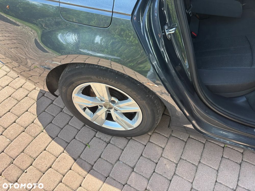 Audi A4 Avant 2.0 TDI DPF clean diesel Attraction - 16